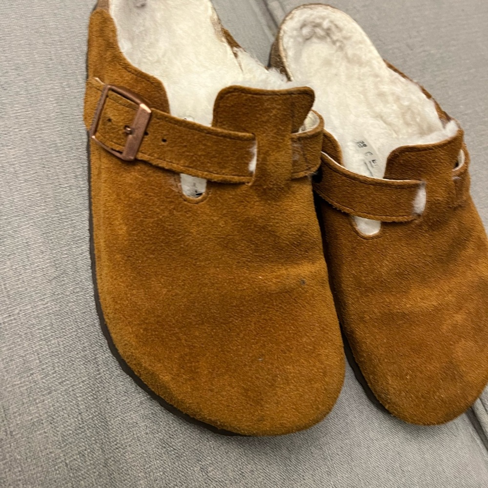 ✨Birkenstocks✨ with mink shearling lining